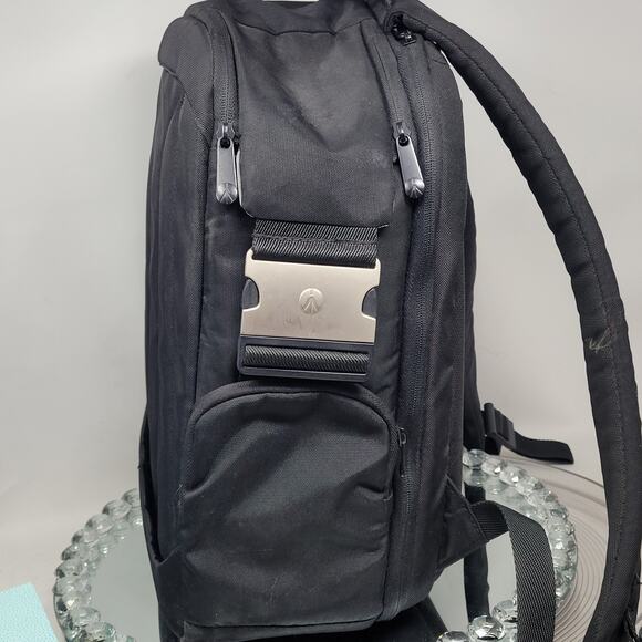 Manfrotto MB VELOCE V Luxury Camera Laptop DSLR & Digital Backpack Bag Black Exc - Picture 6 of 11